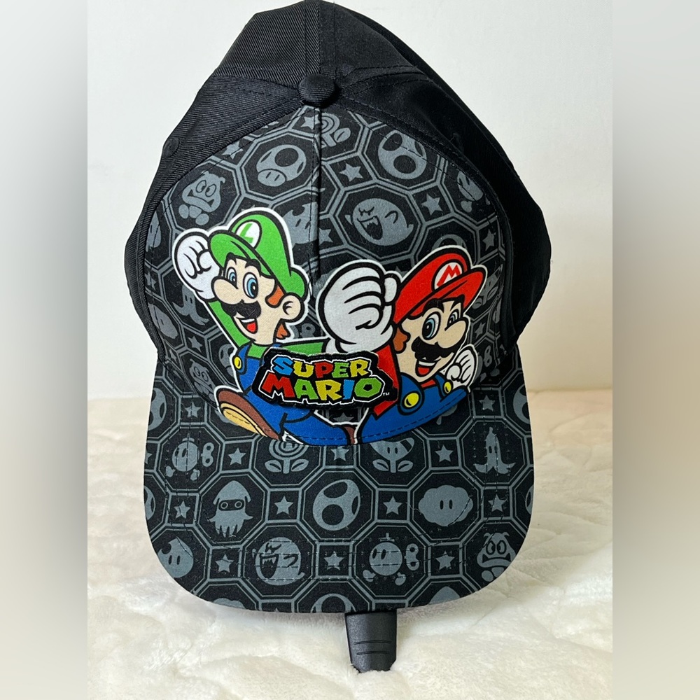 Super Mario 2021 Nintendo Hat Adjustable Snapback Cap Size Youth